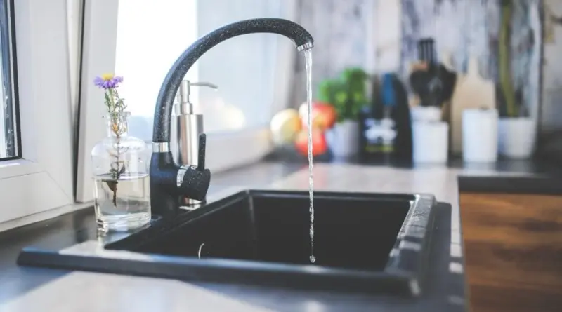 Pourquoi l’eau du robinet va-t-elle être interdite à la consommation dans 16 communes du Grand Est ?