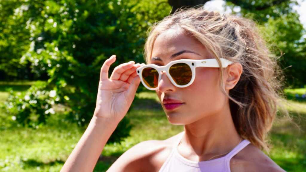 Prise en main des Oakley Meta : elles surpassent les Ray-Ban Meta à tous points de vue