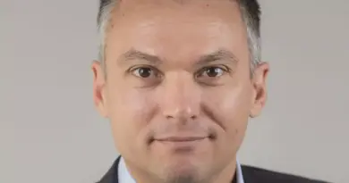 Reconversion professionnelle : une réponse stratégique à la pénurie de talents cyber