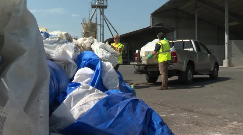 Sacs à engrais, bidons : 100 000 tonnes de déchets agricoles sont recyclés et transformés grâce à une collecte géante