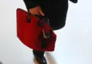 S’asseoir dos à une porte, accueillir un étranger… La fille d’un agent des services secrets révèle les choses qu’elle ne ferait jamais pour rester en sécurité