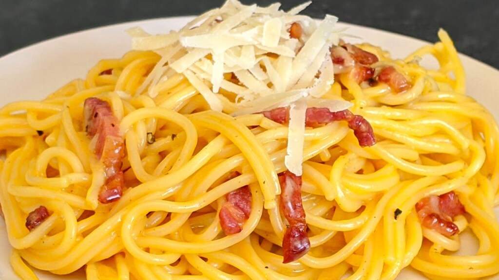 Spaghetti carbonara / La Recette traditionnelle / Facile et Rapide / PASTA RECIPE🍝