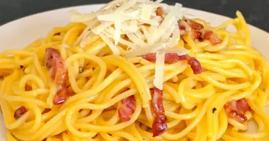 Spaghetti carbonara / La Recette traditionnelle / Facile et Rapide / PASTA RECIPE🍝