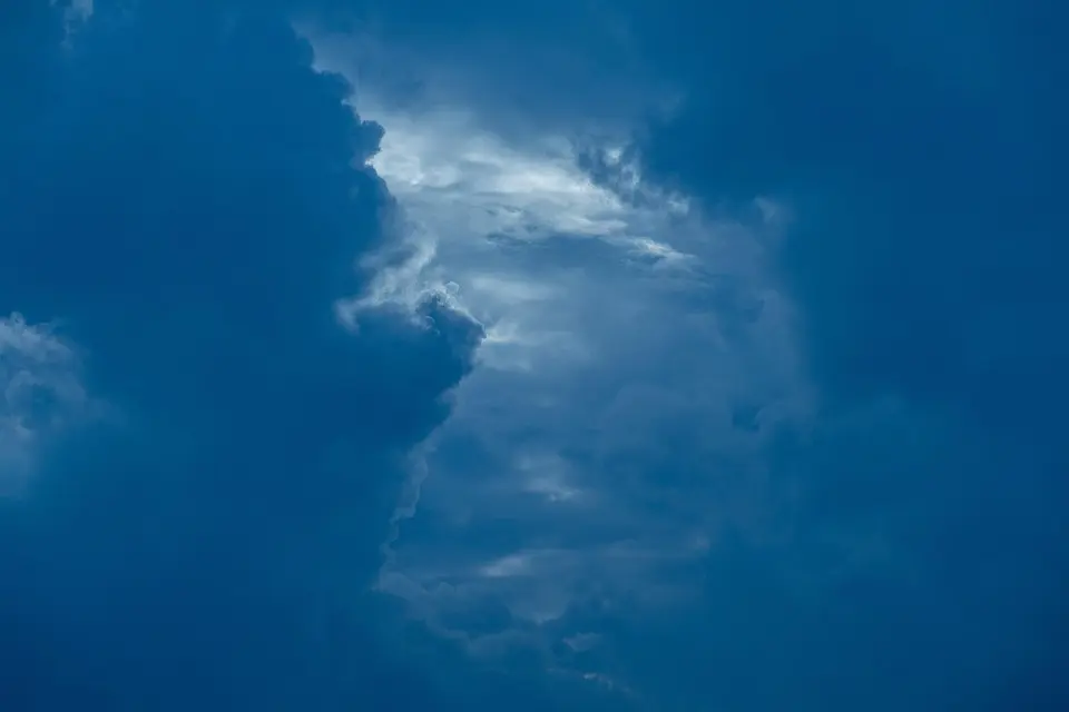 Tendance météo pour Août 2025 : orageux ?