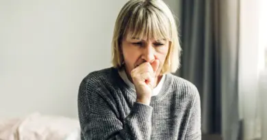 Toux psychogène : quand le stress fait tousser sans raison apparente