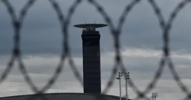 Transport aérien : des centaines de milliers de passagers affectés par la grève des aiguilleurs