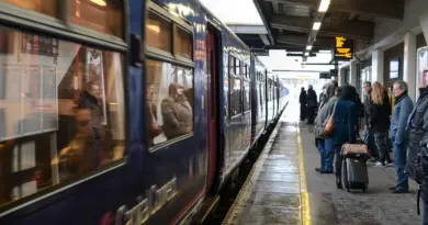 Transport aérien : un retard dans la desserte calédonienne via Singapour – Outre-mer la 1ère