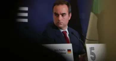 Un déclin sur le plan militaire est inacceptable »: Sébastien Lecornu appelle à un « effort nouveau