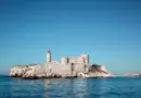 Un incendie dans les quartiers Nord, à proximité des lettres « Marseille » – francebleu.fr
