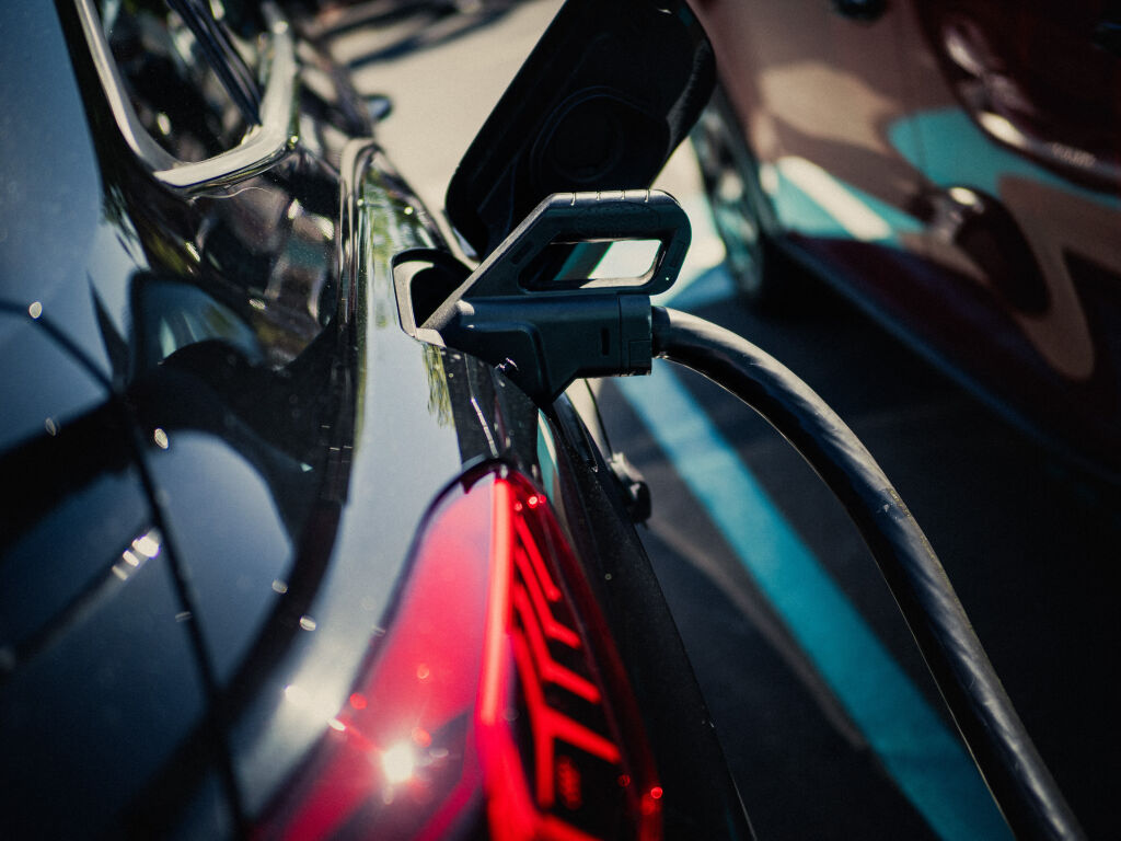 Voiture électrique à moins de 200 euros par mois : le leasing social de retour à partir du 30 septembre
