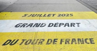 franceinfo junior. Dans les coulisses du Tour de France