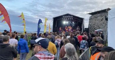 12 heures de musique live dans cette forteresse médiévale de l'île de Guernesey