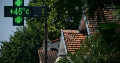 Canicule: chaleur intense sur le Centre-Est, 5 départements toujours en alerte maximale