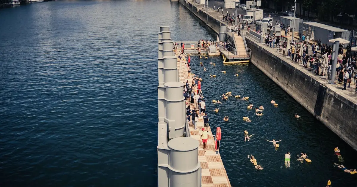 A Paris, avec 75 600 baignades dans la Seine depuis l’ouverture, la mairie réfléchit à prolonger en septembre