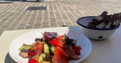 A Paris, la guinguette Plat/Form fait chavirer avec ses belles salades
