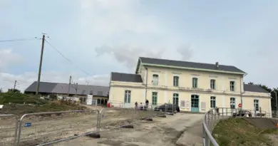 À Surgères, les travaux du pôle d'échanges multimodal de la gare reprennent activement - ici