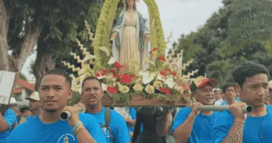 À Tahiti, les catholiques célèbrent Marie et disent non à la méthamphétamine