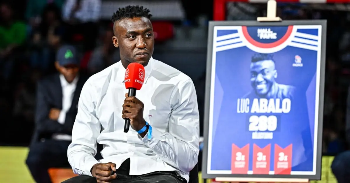 Abalo en route vers le Japon