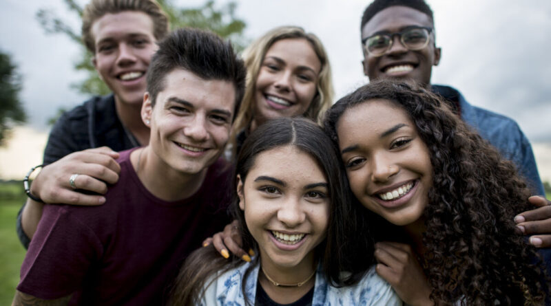 Accepter un plan a priori inintéressant, participer aux journées de rentrée... comment s’intégrer quand on connaît personne ?