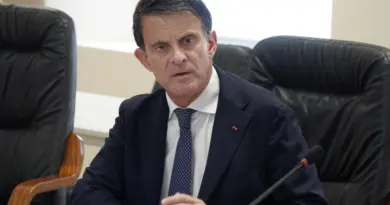 Accord de Bougival : Manuel Valls annonce son retour le 18 août