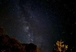 Admirer les étoiles dans la réserve de ciel étoilé des Cévennes avec un stage d’observation