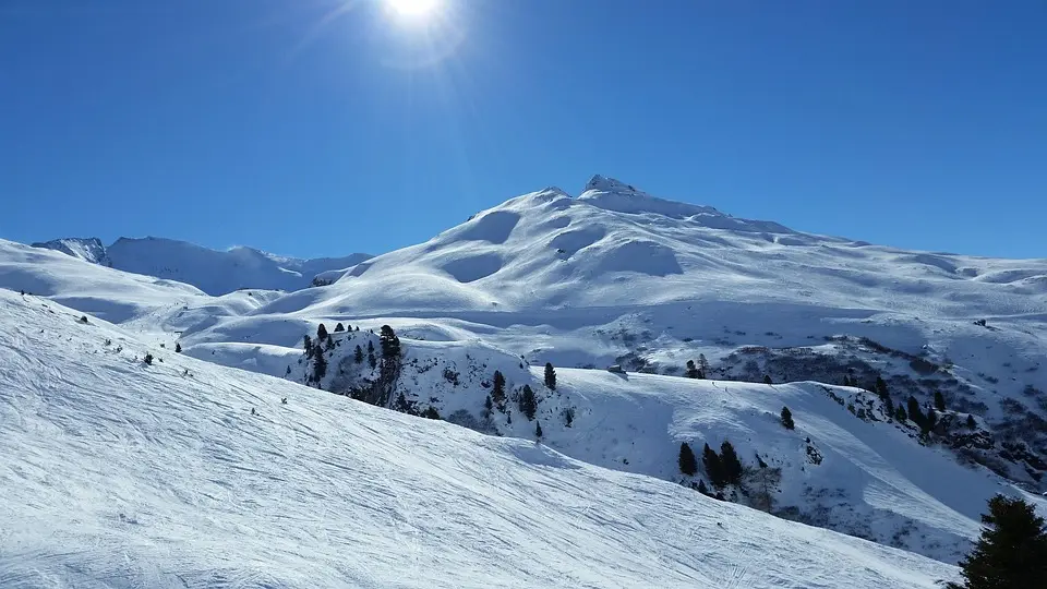 Auvergne-Rhône-Alpes, Lyon, Annecy, Alps, volcano, lake, mountain, ski, village