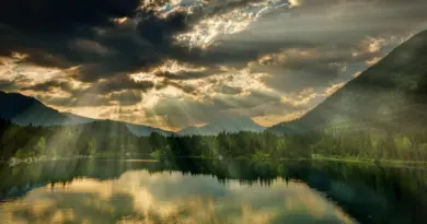 Auvergne-Rhône-Alpes, Lyon, Annecy, Alps, volcano, lake, mountain, ski, village