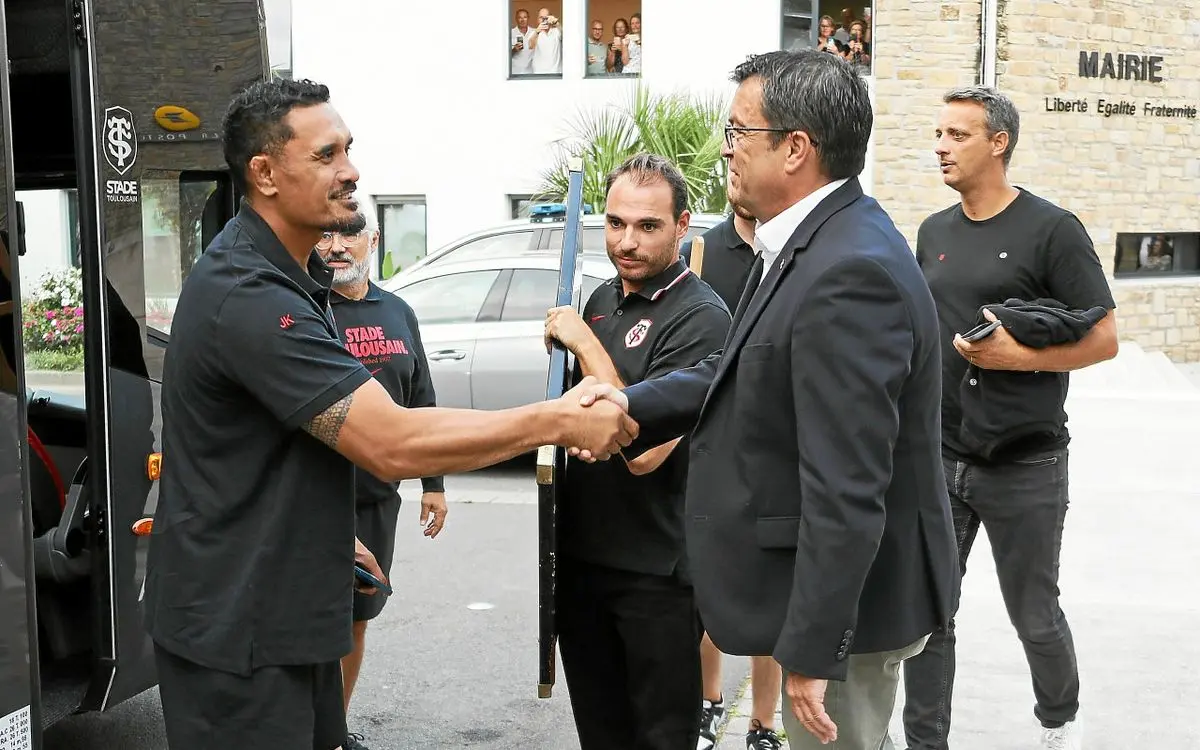 Antoine Dupont, Romain Ntamack, Julien Marchand… Le Stade Toulousain a été reçu à la mairie de Plédran
