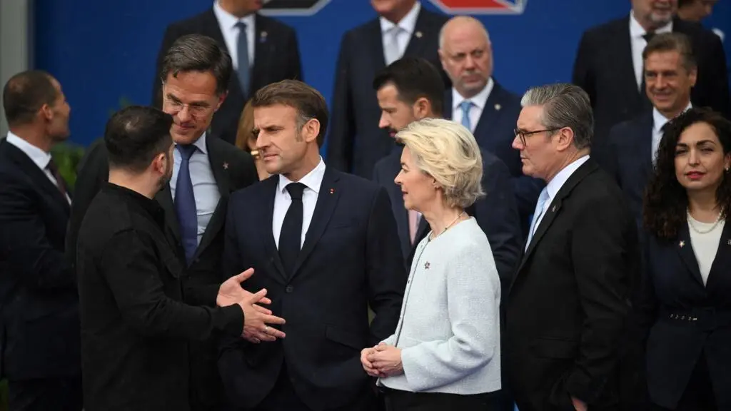 Après le sommet Trump-Poutine, les Européens s'activent pour reprendre la main