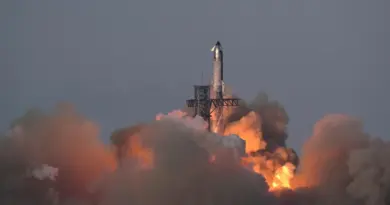 Après une série noire d'explosions, la mégafusée Starship d'Elon Musk reprend son envol