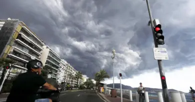 Attention aux orages: les Alpes-Maritimes placées en vigilance jaune, l'alerte canicule toujours en cours