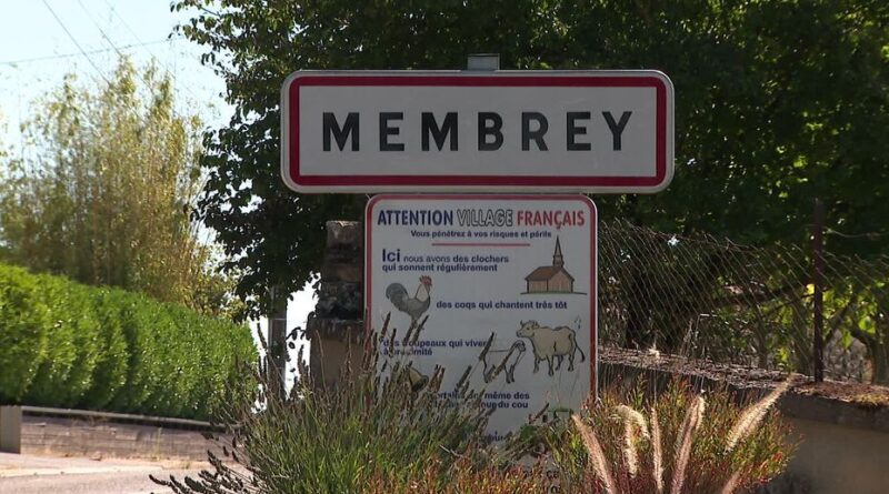 « Attention village français » : Coqs, cloches et tracteurs, ce village bruyant... est fier de l'être