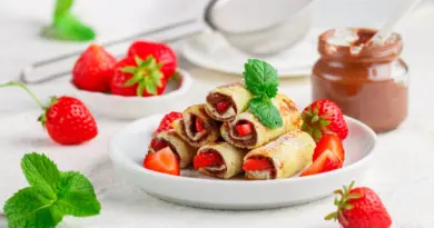 Avec 1 tranche de pain de mie et un peu de pâte à tartiner, réalisez ces rouleaux ultra gourmands en 5 minutes chrono !