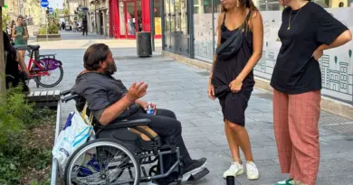 "Avec la météo extrême, c’est encore plus difficile", en pleine vague de canicule, des sans-abri témoignent