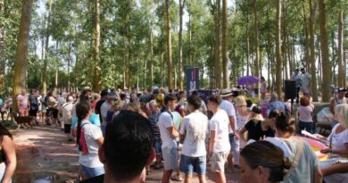 Bessan - Aux Peupliers, la course délirante des brouettes a marqué la fin de la fête locale