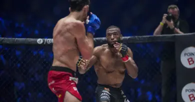 Boxe : un duel d’époques à l’Adidas Arena