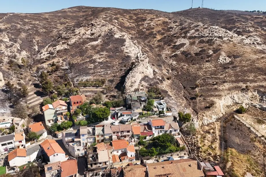 Calanques, Sainte-Baume, Sainte-Victoire : quels sont les massifs fermés ce week-end en raison du risque incendie ?