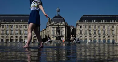 Canicule : record battu lundi à Bordeaux, la chaleur progresse vers le Nord et l’Est