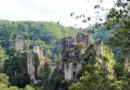 Ce lieu unique de Nouvelle-Aquitaine attire 25 000 visiteurs chaque année grâce à son record mondial de la plus haute densité de châteaux au km²