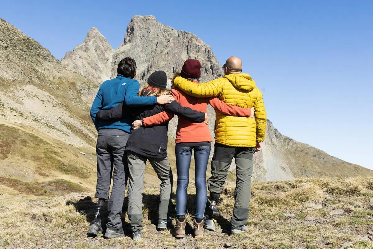 « Ce n’est pas un handicap, mais une différence » : Gausa ou l’ascension d’une cordée solidaire au sommet du pic du Midi d’Ossau