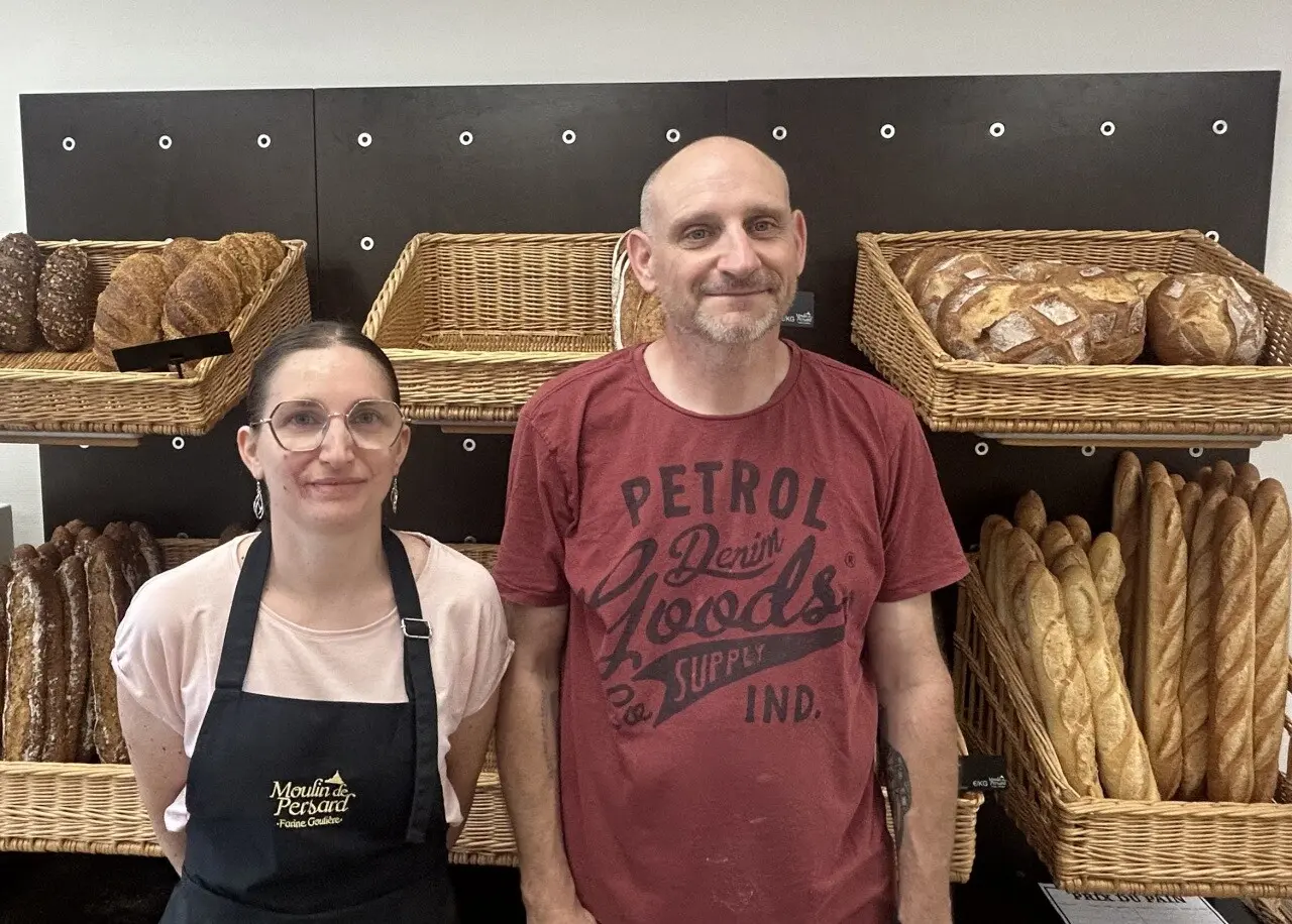 Cet artisan Compagnon et sa femme reprennent cette boulangerie dans le Sud Manche