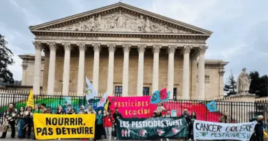 Cette fois, même les malades ont levé le poing. Faire du cancer un combat politique | Les Autres Possibles