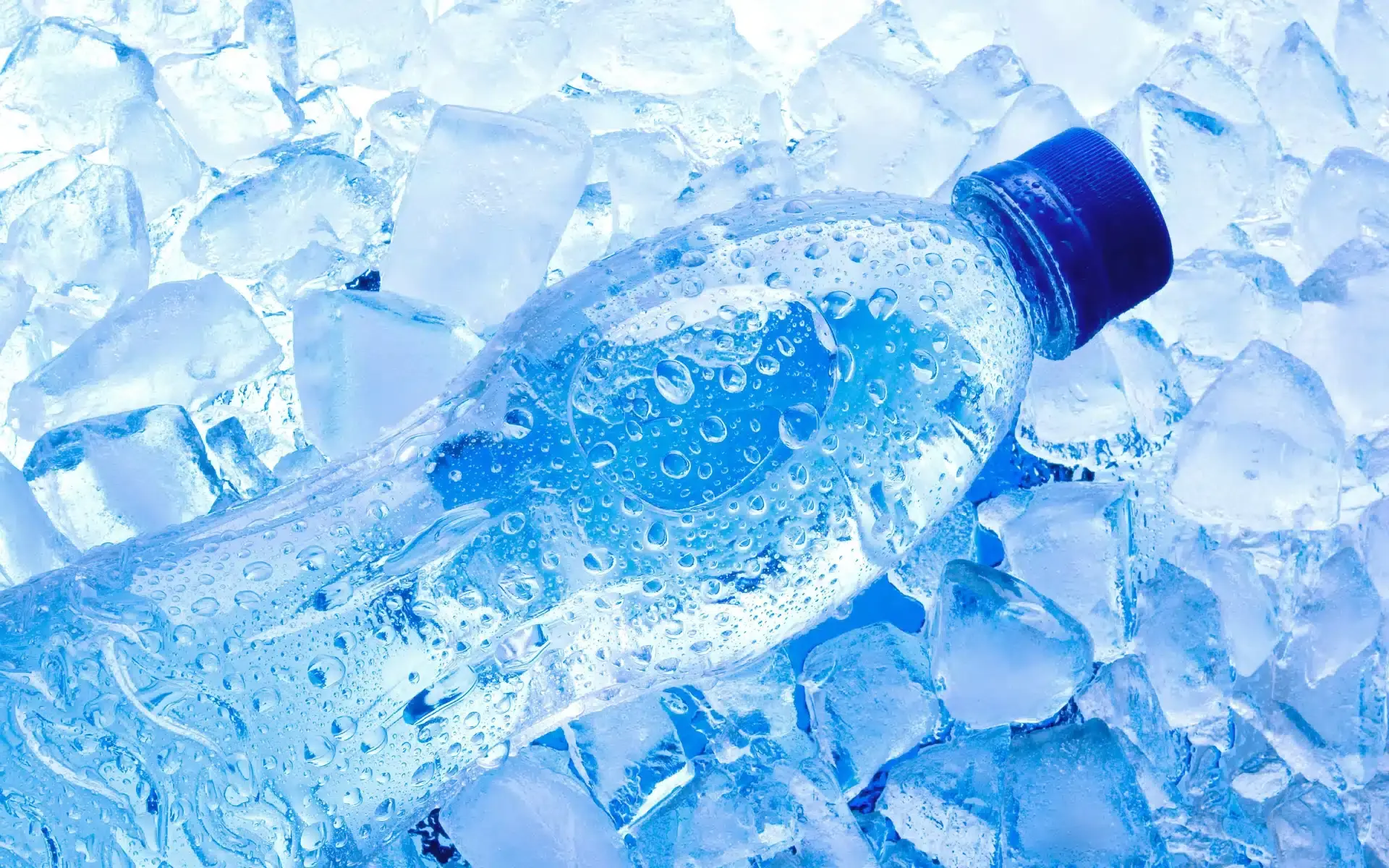 bouteille d'eau glacée