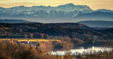 Auvergne-Rhône-Alpes, Lyon, Annecy, Alps, volcano, lake, mountain, ski, village