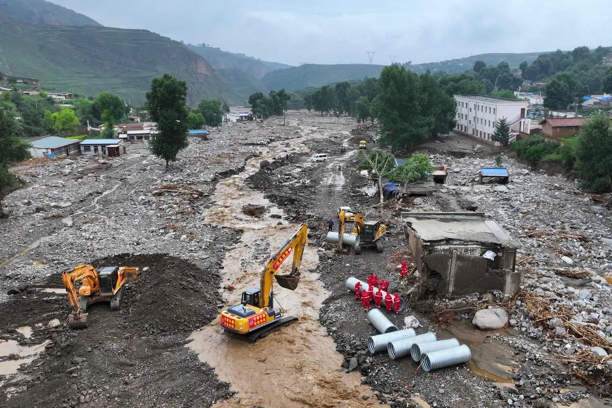 Chine : au moins neuf morts et trois disparus dans des inondations au nord du pays
