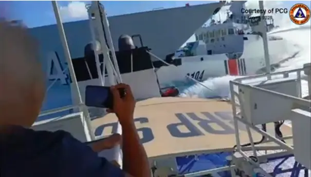 Handout / Philippine Coast Guard (PCG) / AFP