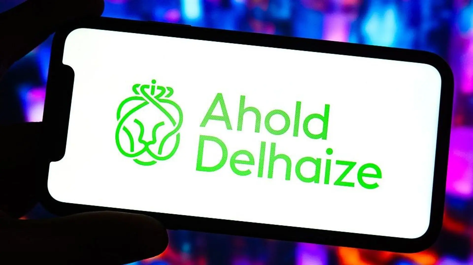 Commerce : le groupe Ahold Delhaize vend 87 magasins en Roumanie - RTBF Actus