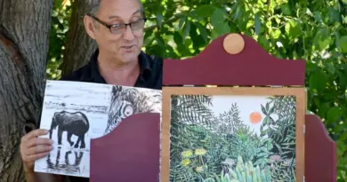 Connaissez-vous le kamishibai, l'art du théâtre en papier japonais : cet artiste français l'a revisité