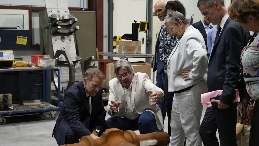 Coût de l’énergie, coût du travail, concurrence : en visite en Ariège, le ministre de l’Industrie souligne les enjeux du rebond industriel