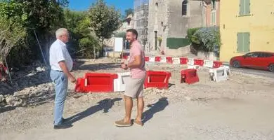 Création de parking, de trottoirs... Le village de La Roquette poursuit sa mue